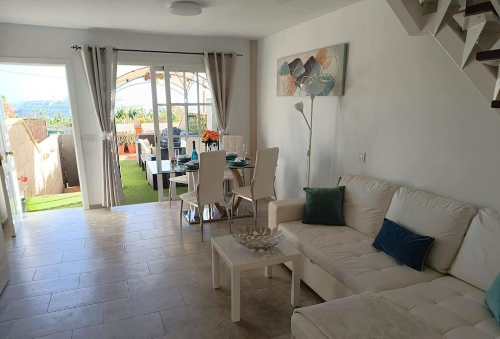 Precioso Duplex Con Vistas Al Oceano Apartment Callao Salvaje Luaran gambar